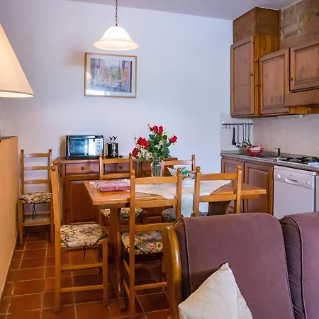 In With Garden And Pool Apartment *