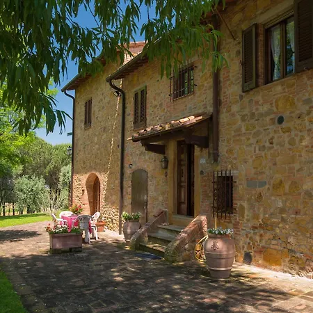 In With Garden And Pool Apartment Montaione