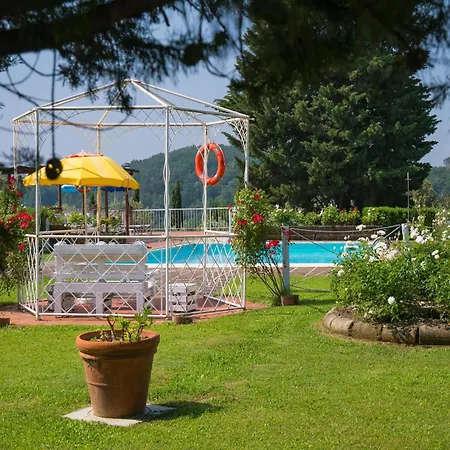 In With Garden And Pool Apartment *