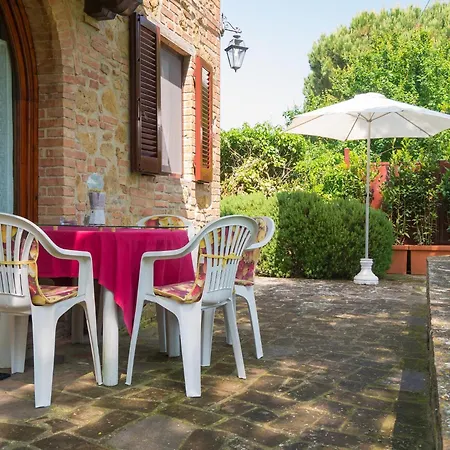 In With Garden And Pool Montaione